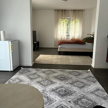 Apartmán Thelabel Residences Frankfurt - Office Private Wc, Shared Bathroom
